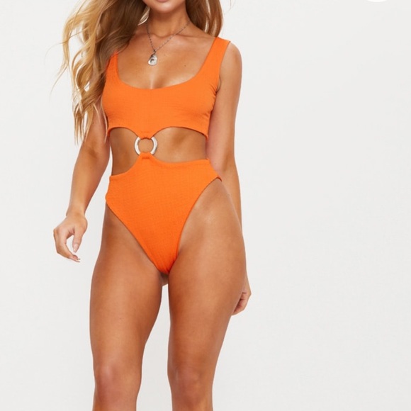 PrettyLittleThing Other - Orange crinkle two tone ring middle swimsuit